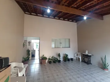 Alugar Casa / Padrão em São Carlos. apenas R$ 373.000,00