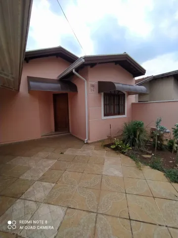 Alugar Casa / Padrão em São Carlos. apenas R$ 330.000,00