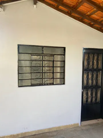 imagem 3 - Casa para venda ou locação no Centro de Ibaté imagem 3 - Casa para venda ou locação no Centro de Ibaté