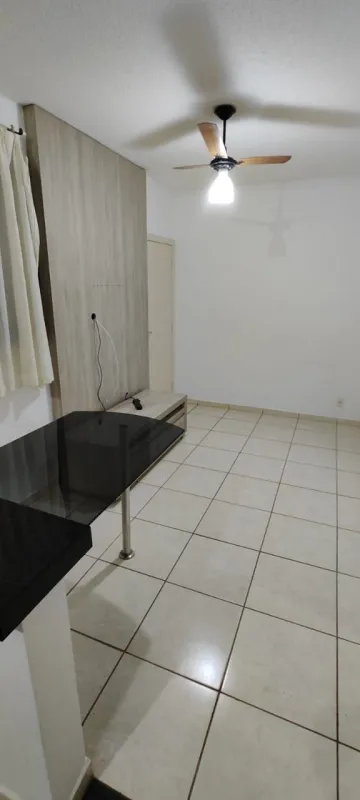 Alugar Apartamento / Padrão em Araraquara. apenas R$ 750,00