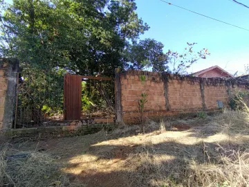 Alugar Terreno / Padrão em Araraquara. apenas R$ 150.000,00