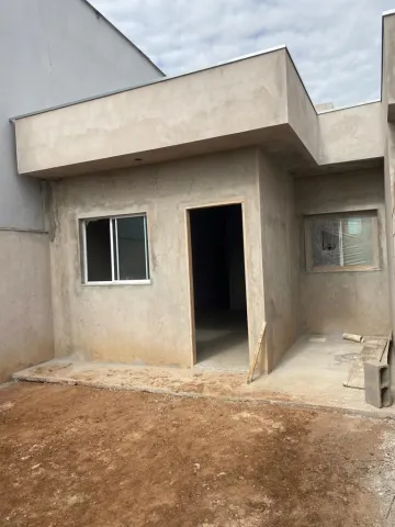 Alugar Casa / Padrão em Ibaté. apenas R$ 212.000,00