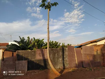 Alugar Terreno / Padrão em Araraquara. apenas R$ 55.000,00