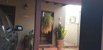 Venda de Casa - Padrão no bairro Jardim Lutfalla em São Carlos/SP