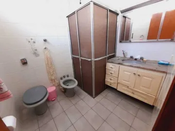 Alugar Casa / Padrão em São Carlos. apenas R$ 480.000,00