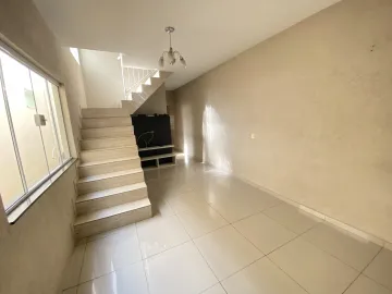 Alugar Casa / Padrão em São Carlos. apenas R$ 1.800,00