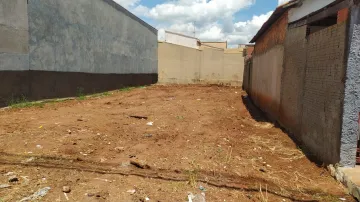 Alugar Terreno / Padrão em Araraquara. apenas R$ 128.000,00