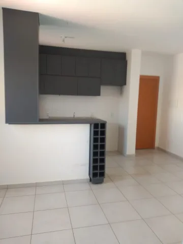 Alugar Apartamento / Padrão em São Carlos. apenas R$ 200.000,00