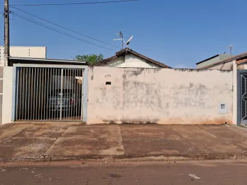 Alugar Casa / Padrão em Araraquara. apenas R$ 270.000,00