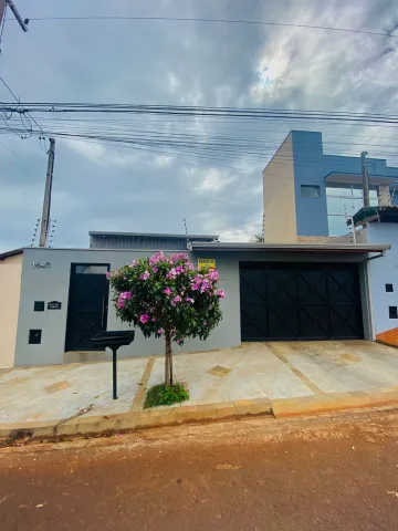 Alugar Casa / Padrão em Araraquara. apenas R$ 432.000,00