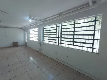 Alugar Comercial / Salão em São Carlos. apenas R$ 9.445,00