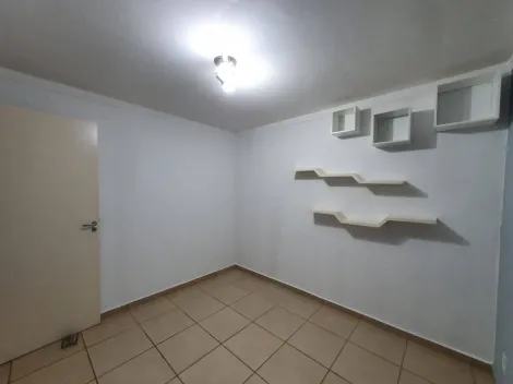 Alugar Apartamento / Padrão em São Carlos. apenas R$ 1.123,00