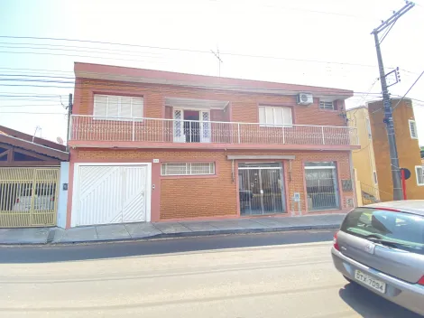Alugar Casa / Padrão em São Carlos. apenas R$ 2.150,00