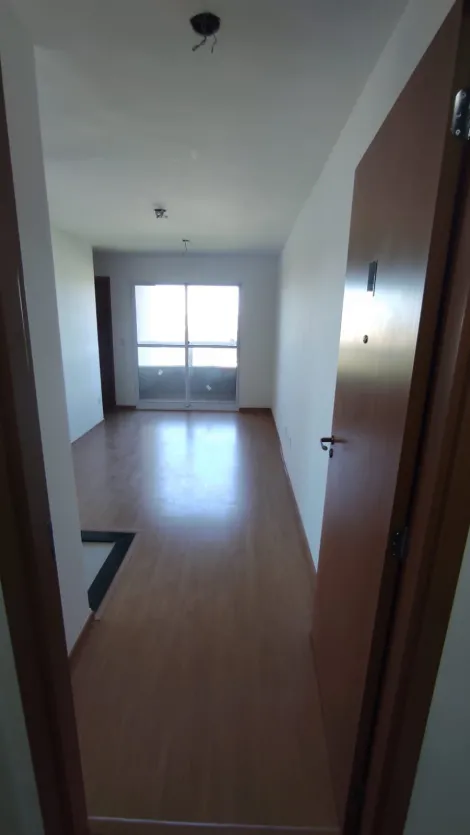 Alugar Apartamento / Padrão em São Carlos. apenas R$ 310.000,00