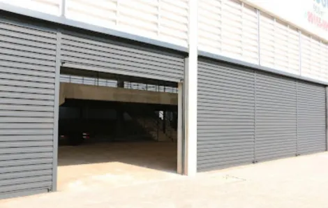 Alugar Comercial / Barracão em Araraquara. apenas R$ 3.000.000,00