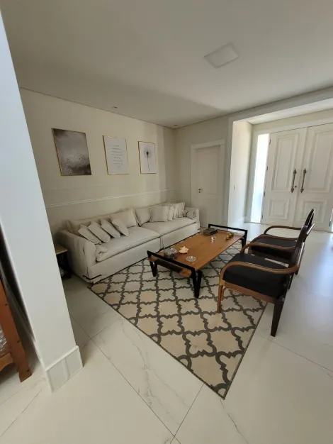 Alugar Casa / Condomínio em São Carlos. apenas R$ 8.889,00