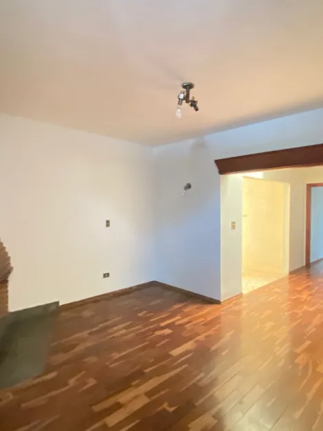 imagem 3 - casa de três dormitórios sendo um suíte. imagem 3 - casa de três dormitórios sendo um suíte.