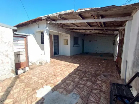 Alugar Casa / Padrão em São Carlos. apenas R$ 160.000,00