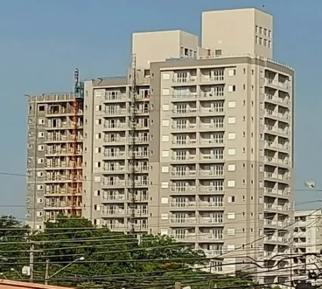 Alugar Apartamento / Padrão em São Carlos. apenas R$ 295.000,00