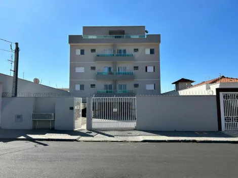 Alugar Apartamento / Cobertura em São Carlos. apenas R$ 410.000,00