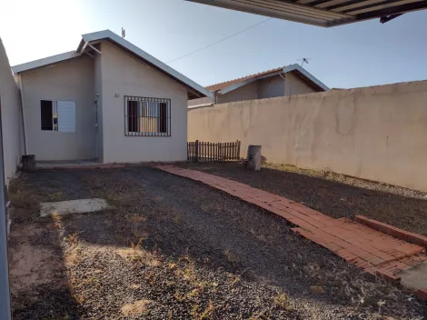 Alugar Casa / Padrão em São Carlos. apenas R$ 180.000,00