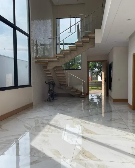 Alugar Casa / Condomínio em São Carlos. apenas R$ 1.800.000,00