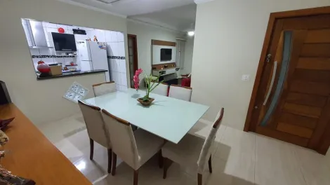 Alugar Casa / Padrão em São Carlos. apenas R$ 550.000,00