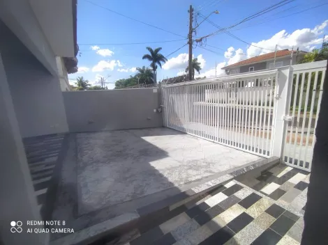 Alugar Casa / Padrão em Araraquara. apenas R$ 3.700,00