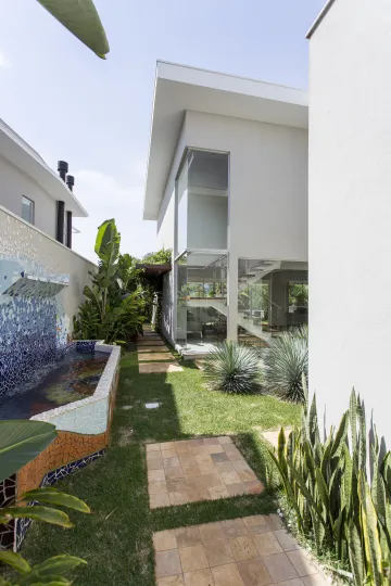 imagem 2 - Excelente casa de 383m² de área útil no condomínio Damha II imagem 2 - Excelente casa de 383m² de área útil no condomínio Damha II