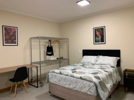 Alugar Apartamento / Kitchnet em São Carlos. apenas R$ 2.000,00