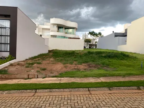 Alugar Terreno / Condomínio em São Carlos. apenas R$ 250.000,00