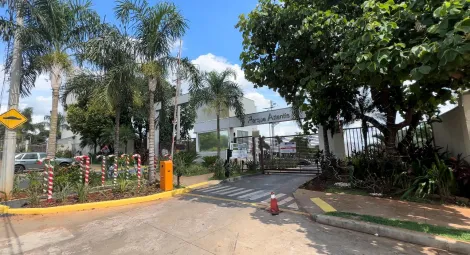 Alugar Apartamento / Padrão em Araraquara. apenas R$ 179.000,00