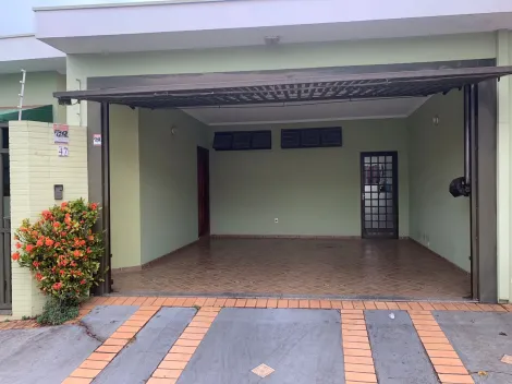 Alugar Casa / Padrão em São Carlos. apenas R$ 530.000,00