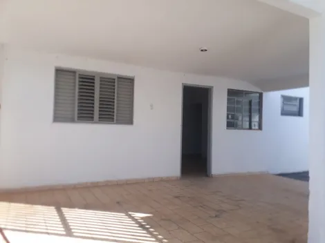 Residência bem localizada com Salão Comercial no Jardim Mariana em Ibaté - 2 Quartos, Salão de 59,60 m² - Á venda R$318.000,00