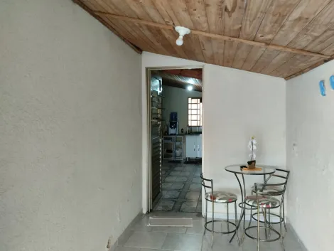 Residência de 3 Dormitórios à Venda em Bairro Popular - Ibaté - Valor R$180.000,00