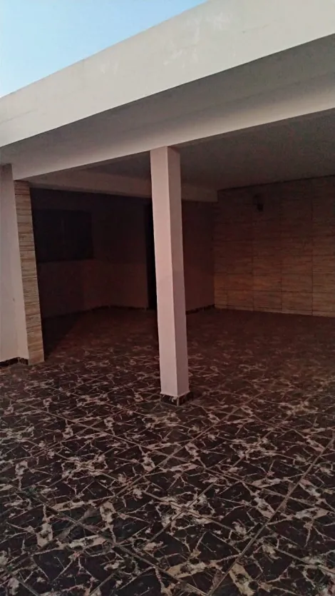 Alugar Casa / Padrão em Ibaté. apenas R$ 530.000,00