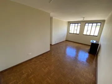 imagem 2 - Apartamento de três dormitórios no Bairro Jóquei Clube imagem 2 - Apartamento de três dormitórios no Bairro Jóquei Clube