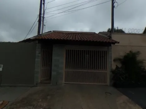 Alugar Casa / Padrão em São Carlos. apenas R$ 889,00