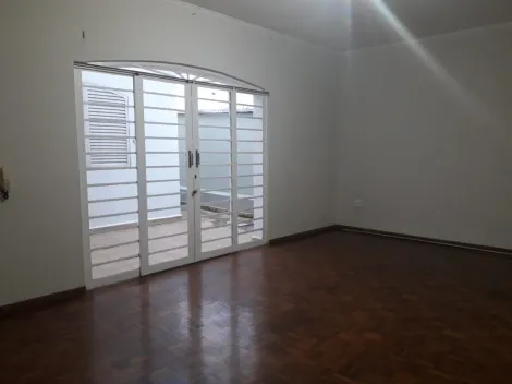 Alugar Casa / Padrão em Campinas. apenas R$ 4.400,00