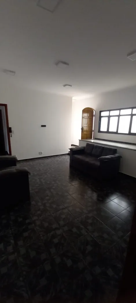 Alugar Casa / Sobrado em Araraquara. apenas R$ 4.500,00