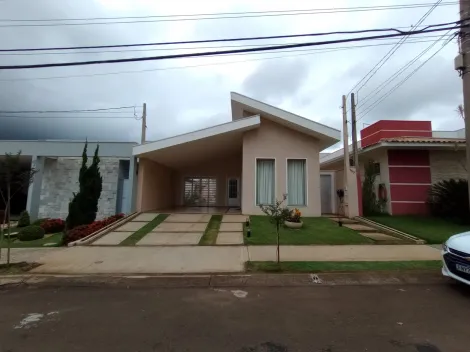 Alugar Casa / Condomínio em São Carlos. apenas R$ 875.000,00