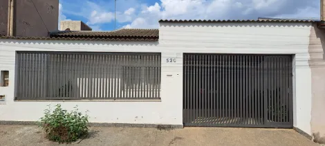 Alugar Casa / Padrão em Sumaré. apenas R$ 690.000,00