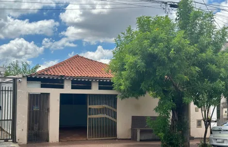 Alugar Casa / Padrão em Araraquara. apenas R$ 280.000,00