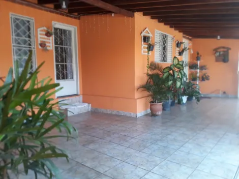À Venda: Casa de 2 Dormitórios com edícula em Mariana, Ibaté, com Terreno Amplo de 290m² por R$470.000,00