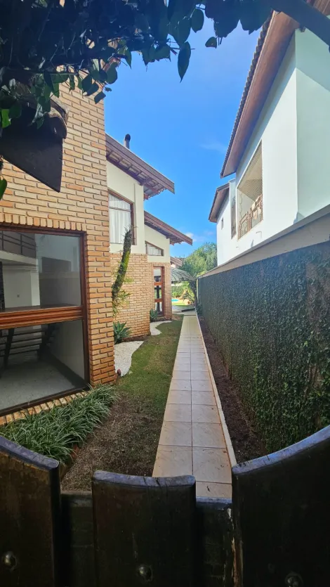 Alugar Casa / Condomínio em São Carlos. apenas R$ 1.800.000,00