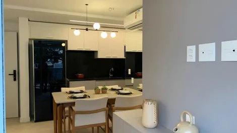 Apartamento à venda em Campinas no coração do Cambuí, com 2 dormitórios 1 suíte e 2 vagas.