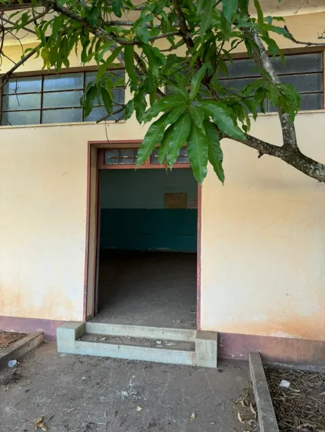 imagem 2 - Barracão. imagem 2 - Barracão.