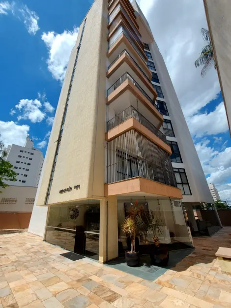 imagem 1 - Apartamento de 240 m² com 4 Quartos, sendo 2 suítes à Venda no coração do Cambuí. imagem 1 - Apartamento de 240 m² com 4 Quartos, sendo 2 suítes à Venda no coração do Cambuí.