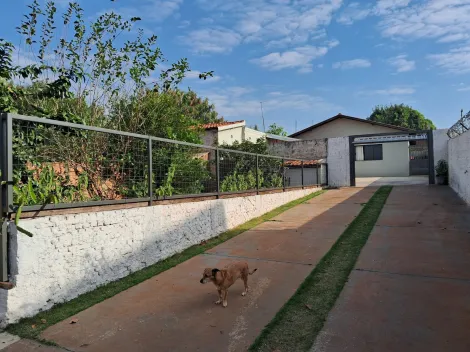 imagem 2 - Casa com terreno grande imagem 2 - Casa com terreno grande