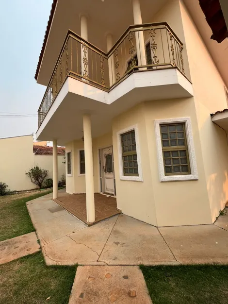 imagem 5 - Linda Casa com Área Verde no Santa Terezinha - 4 Quartos, 4 Banheiros, Churrasqueira e Mais! imagem 5 - Linda Casa com Área Verde no Santa Terezinha - 4 Quartos, 4 Banheiros, Churrasqueira e Mais!